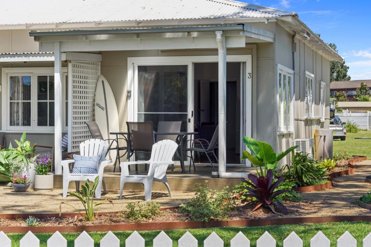 Calm Waters Waterfront Cottages サセックス・インレット エクステリア 写真