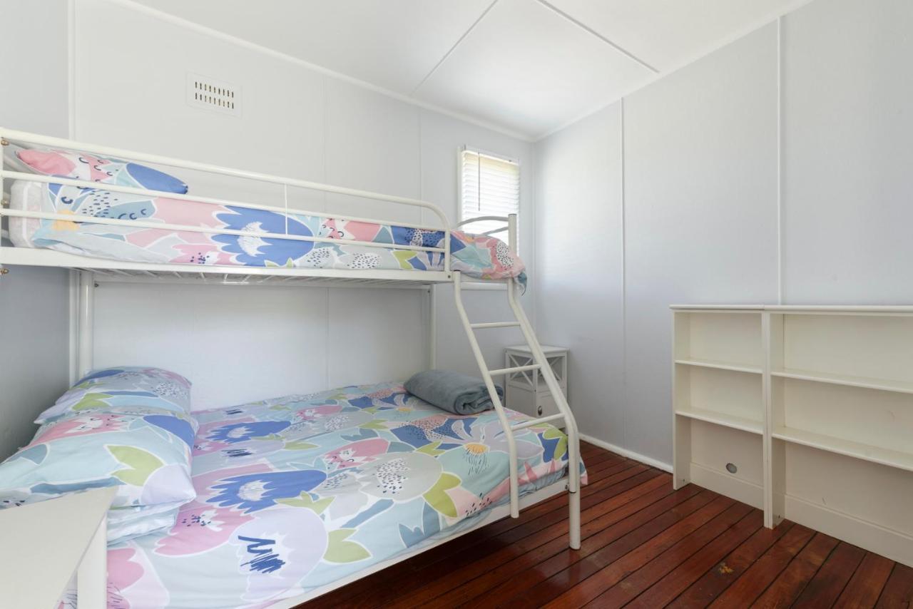 Calm Waters Waterfront Cottages サセックス・インレット エクステリア 写真