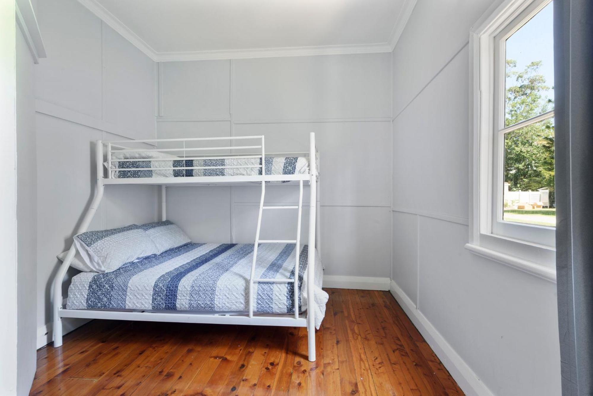 Calm Waters Waterfront Cottages サセックス・インレット 部屋 写真