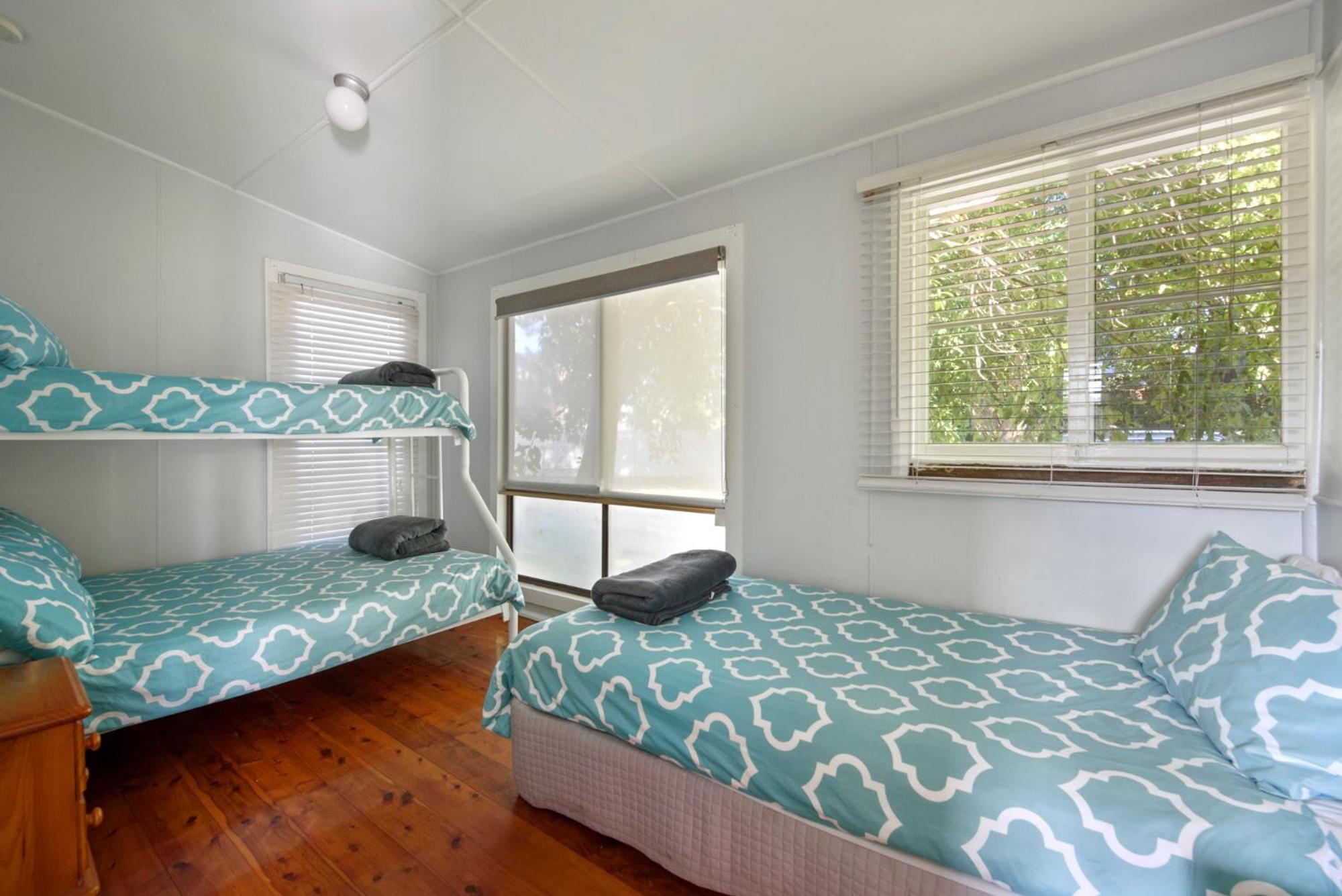 Calm Waters Waterfront Cottages サセックス・インレット 部屋 写真