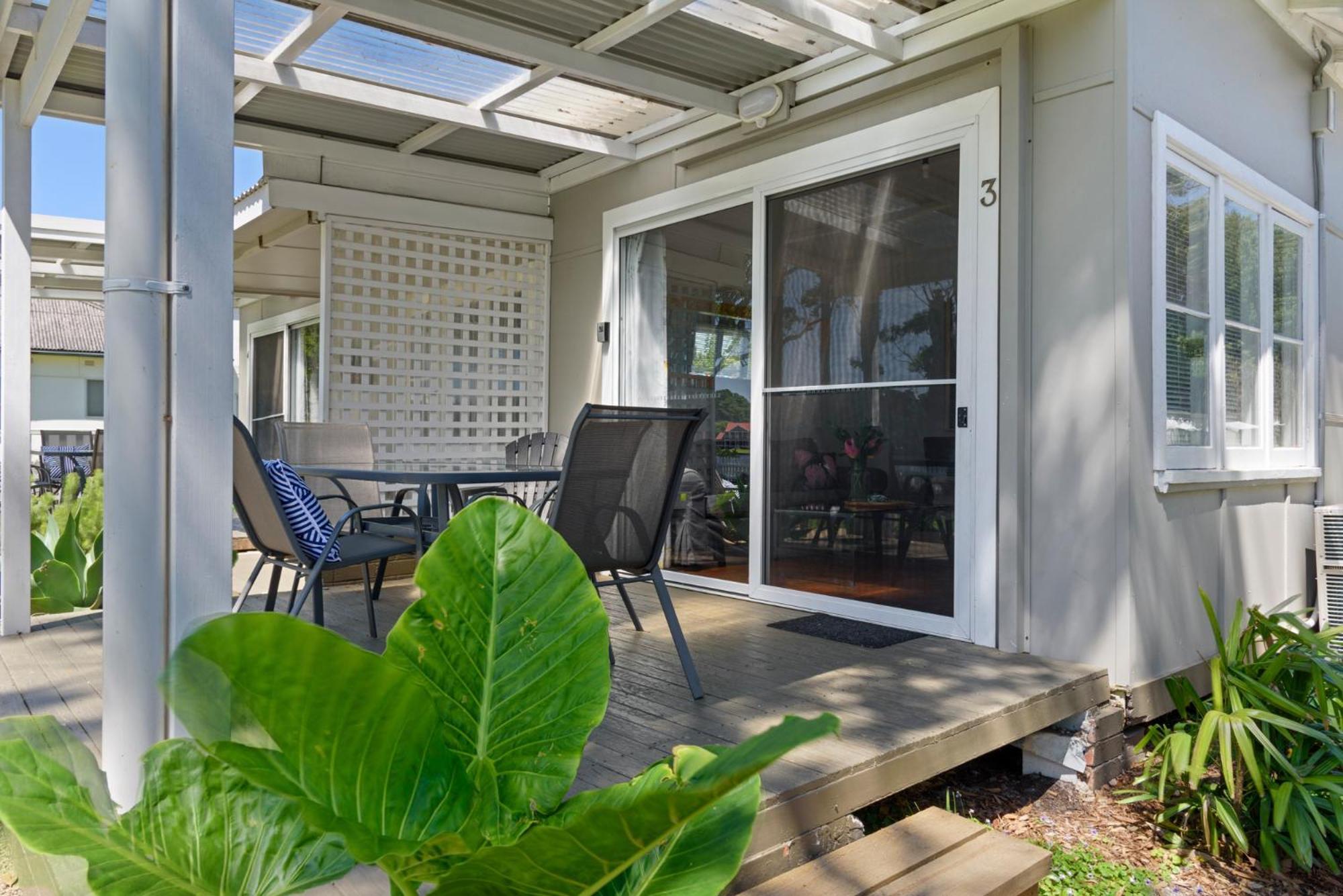 Calm Waters Waterfront Cottages サセックス・インレット 部屋 写真