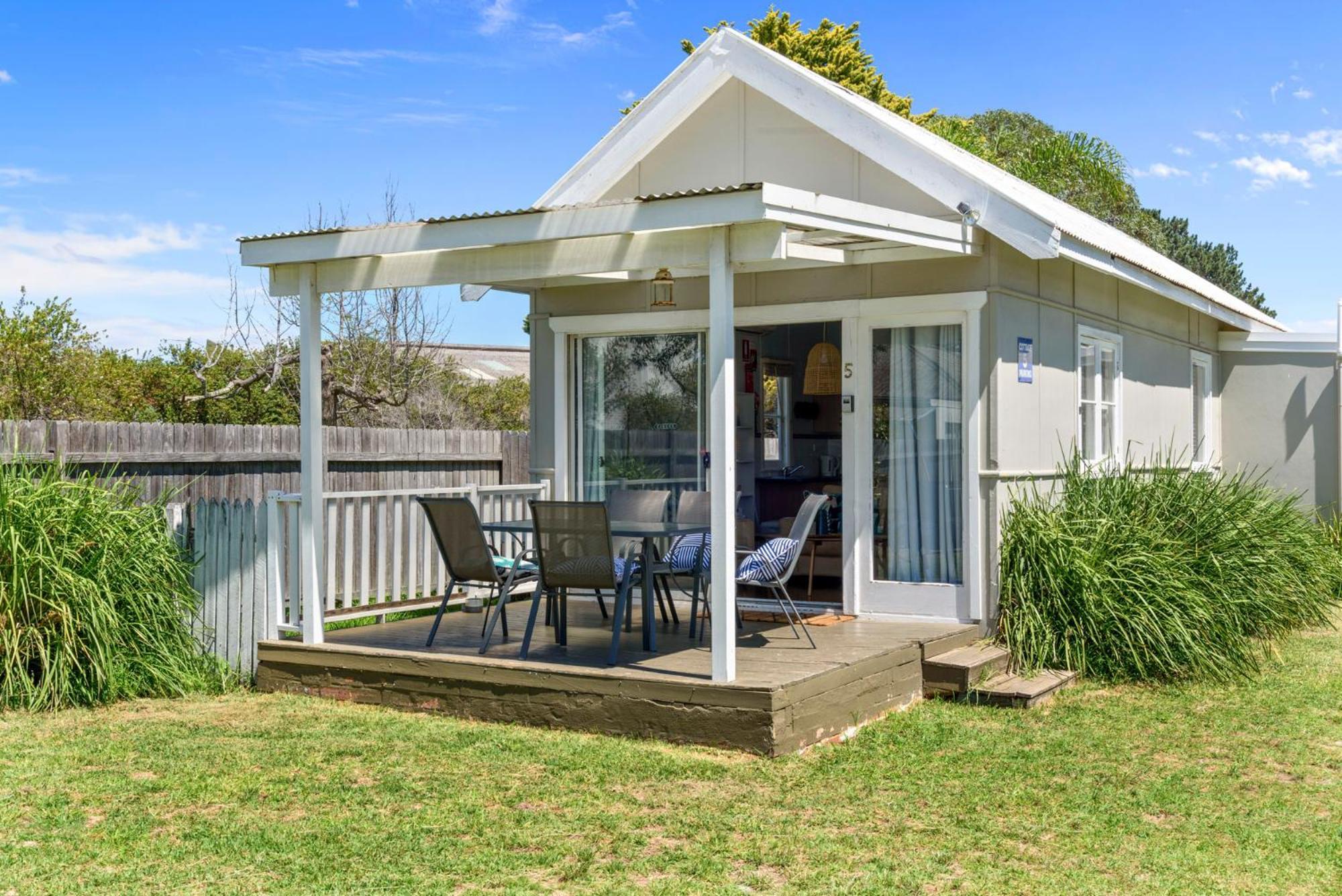 Calm Waters Waterfront Cottages サセックス・インレット 部屋 写真